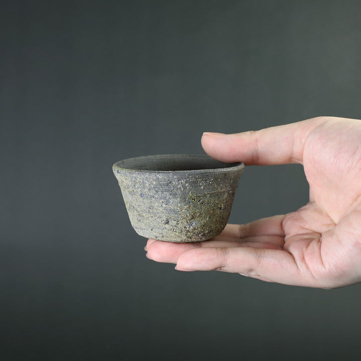 中里隆 作 唐津南蛮ぐい呑 – ギャラリー一番館オンラインショップ