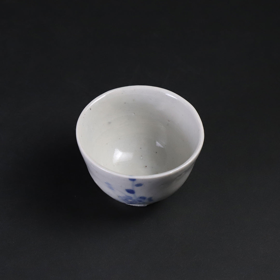 丸田宗一廊 染つけ四方盃 ぐい呑み 丸田宗一廊 染つけ四方盃 ぐい呑み