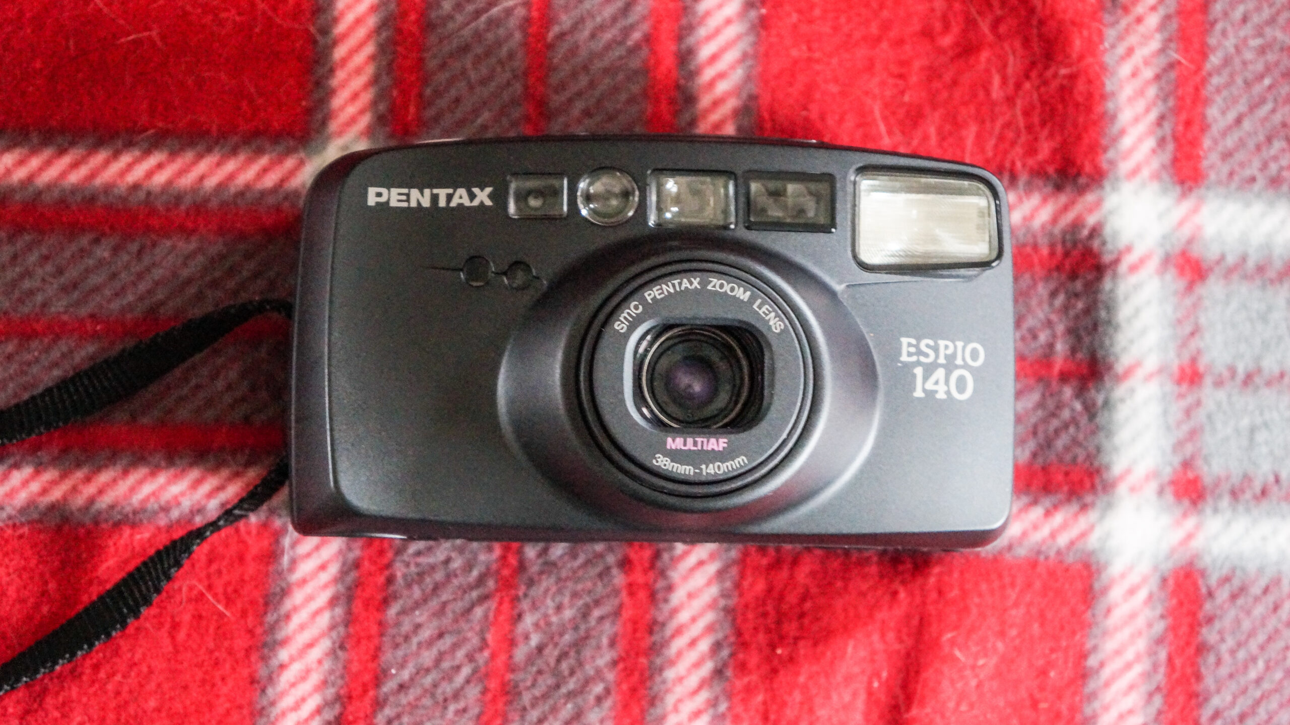 Pentax Espio 140 - The Second Best Zoom Compact Camera I've Ever