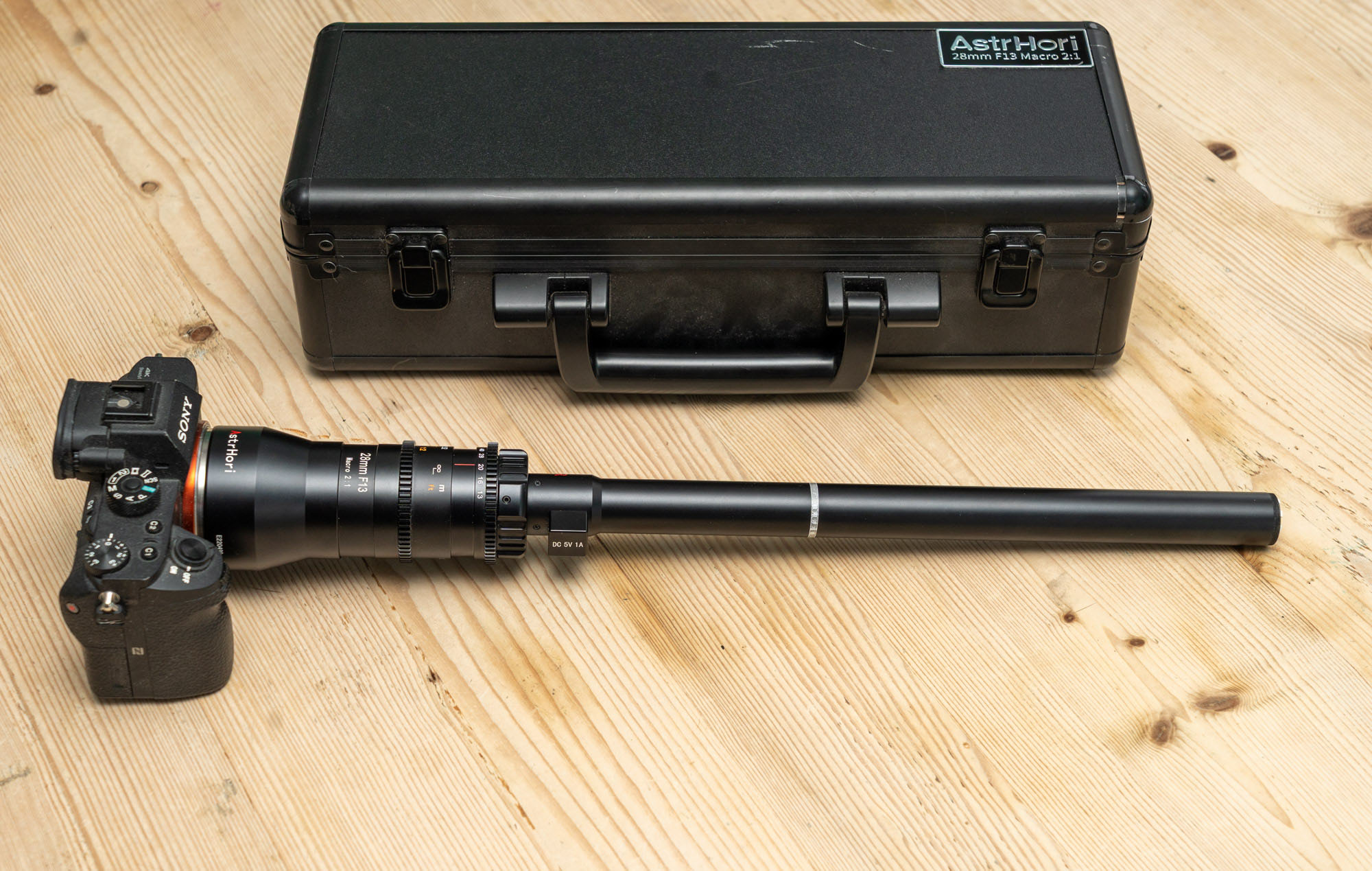 AstrHori 28mm f/13 Macro 2:1 probe lens review - 35mmc