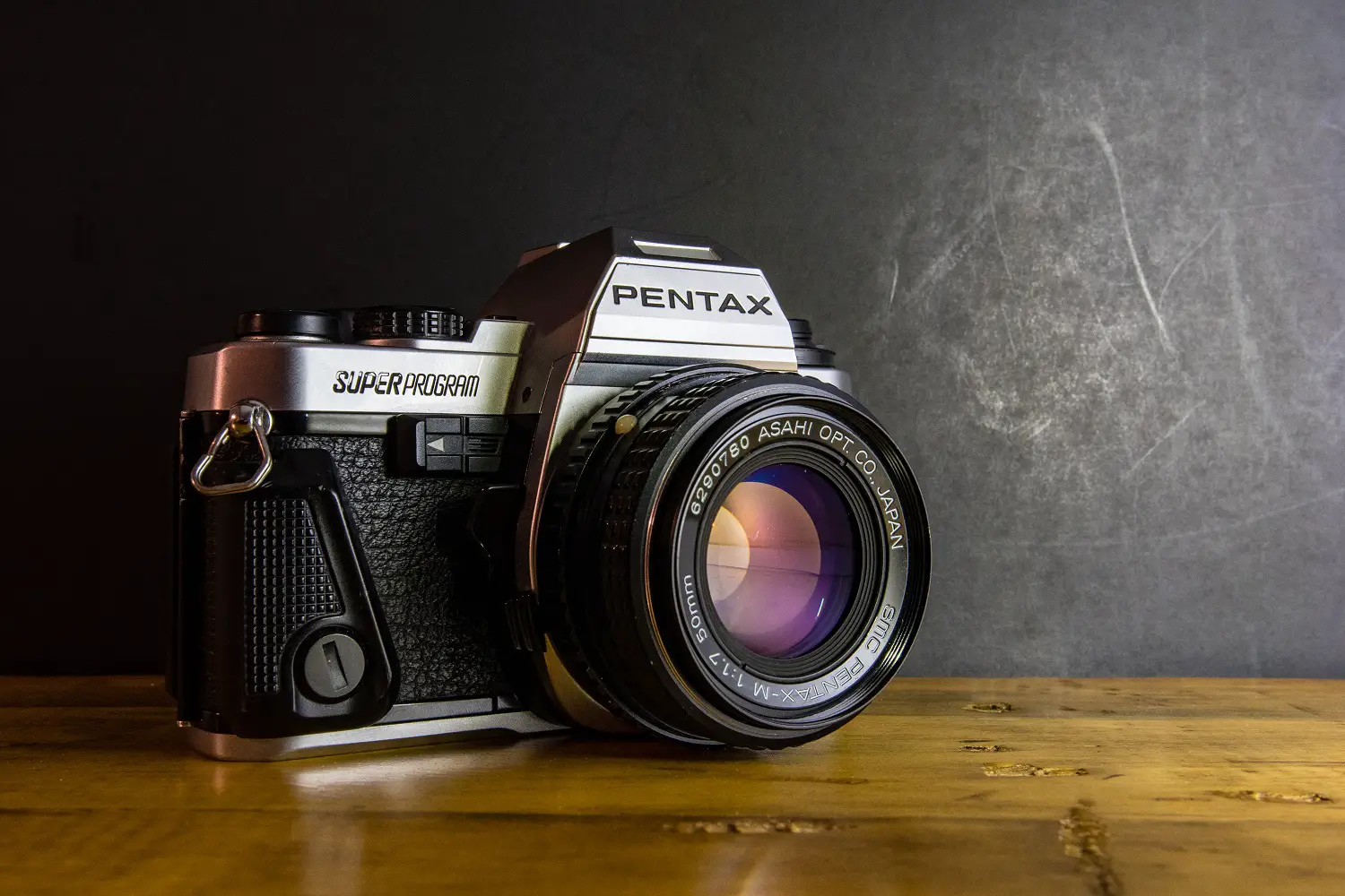 Pentax Super Program Review - By Chris Colten - 35mmc