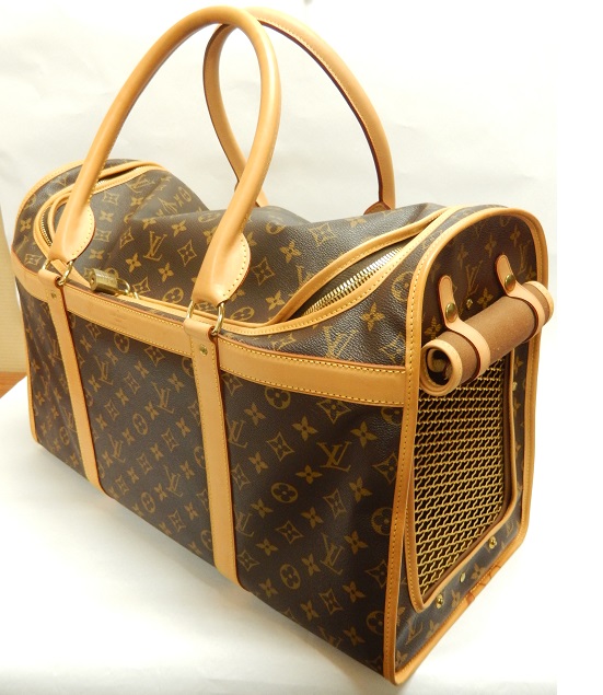 ルイヴィトンの珍しい「ペットキャリーバッグ」を買取いたしました