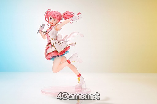 バンドリ！」，Pastel＊PalettesのVo.丸山 彩の1/7スケールフィギュア