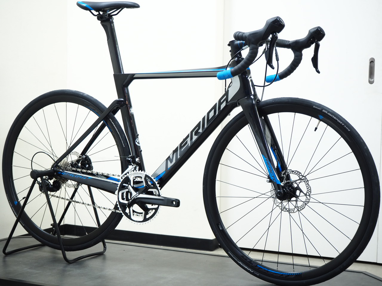MERIDA (メリダ) REACTO (リアクト) 4000 Disc 105 完成車 2018