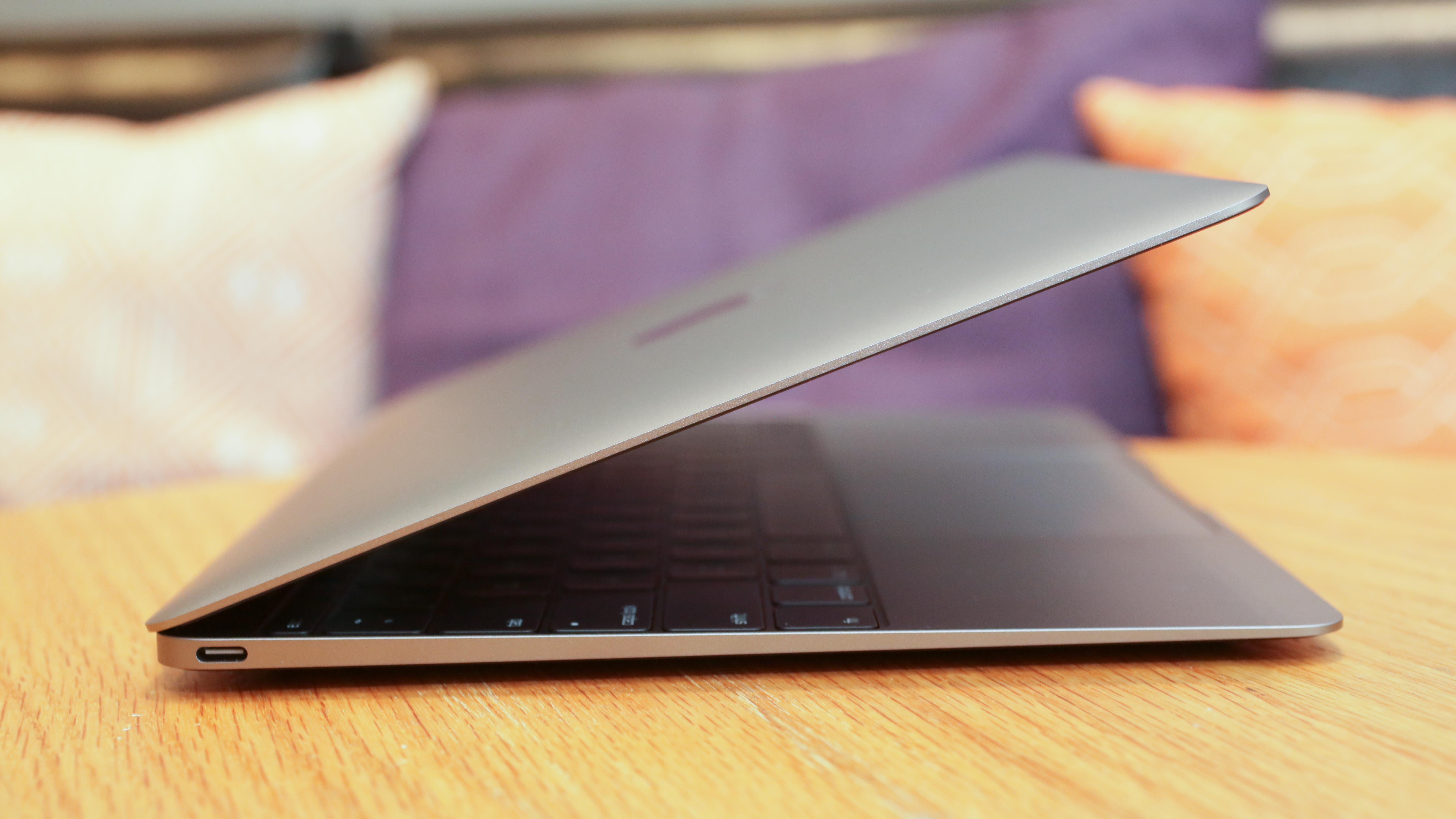 Apple MacBook (2016) review: MacBook still short on ports, but