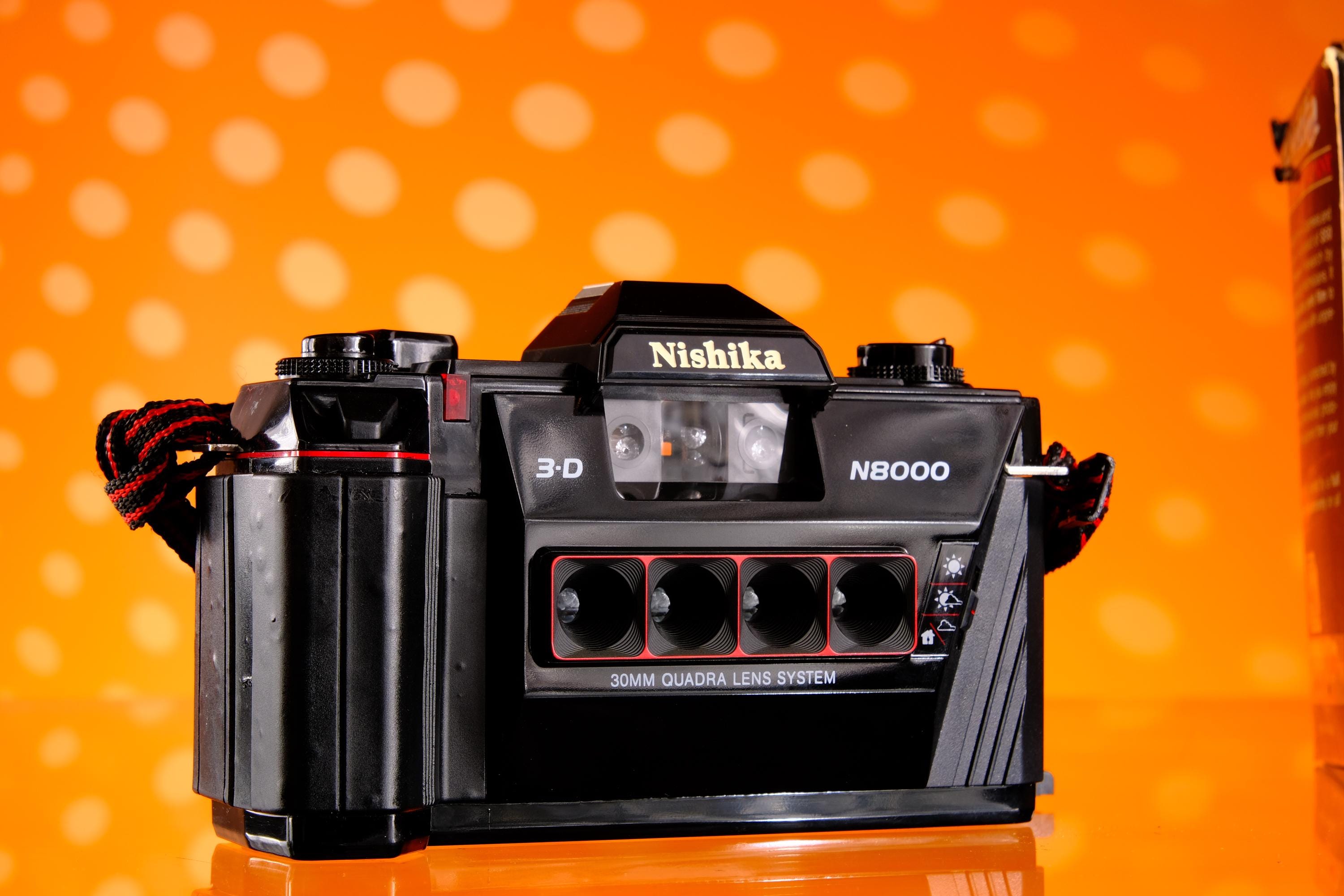 Nishika N8000 4 Lens 3D Gif 35mm Film Camera Tested Working
