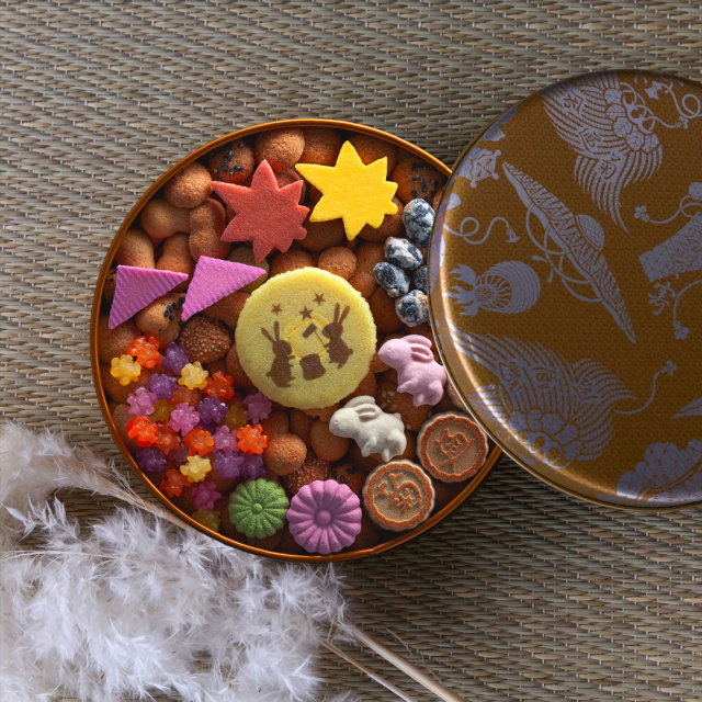 銀座菊廼舎(きくのや)登録商標 冨貴寄(ふきよせ)月うさぎJAPAN