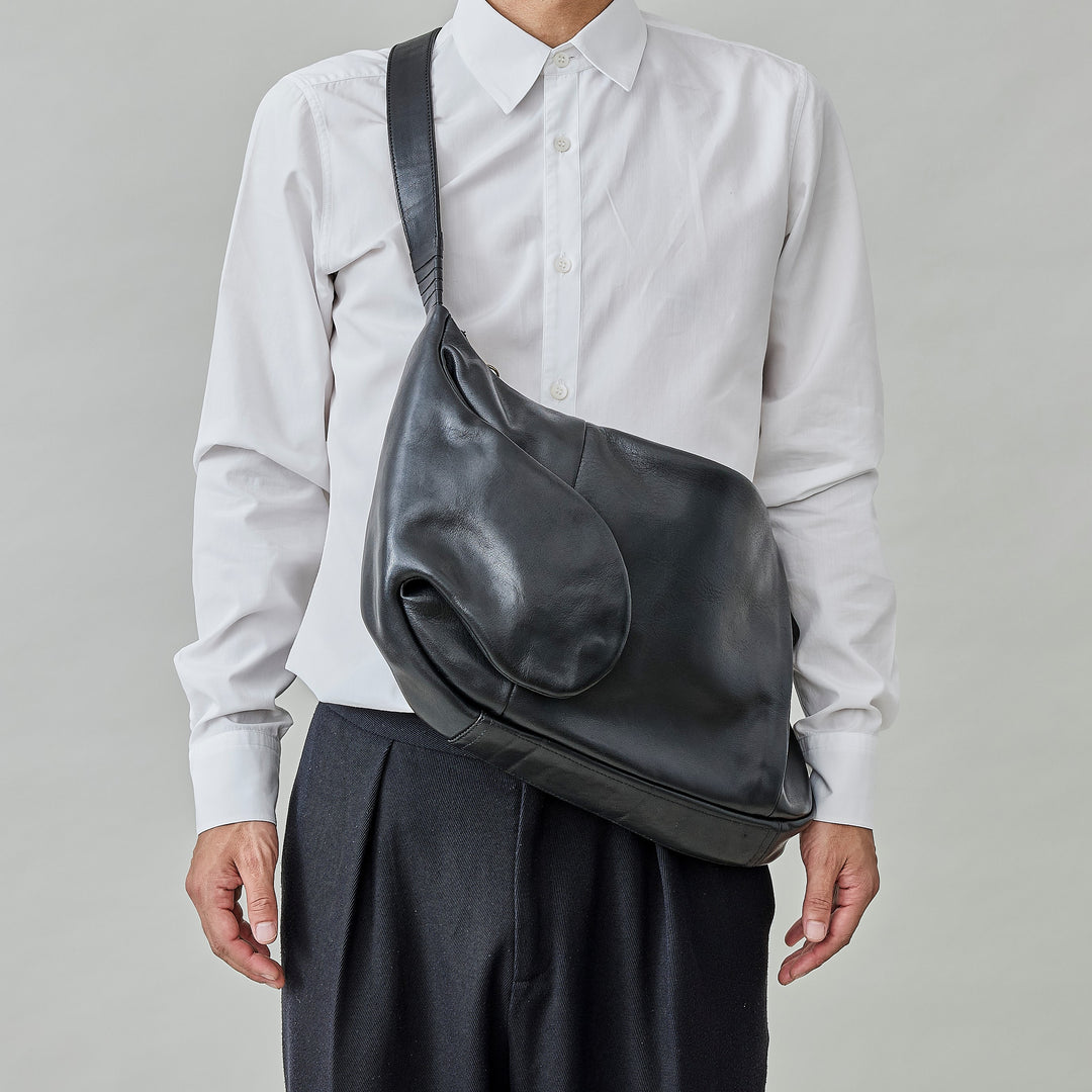 special cross shoulder / co23fwsc010 / cow leather – cornelian