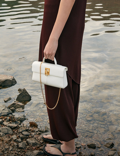 Cafuné カフネ - Stance Pod AirPodsケース - Mushroom