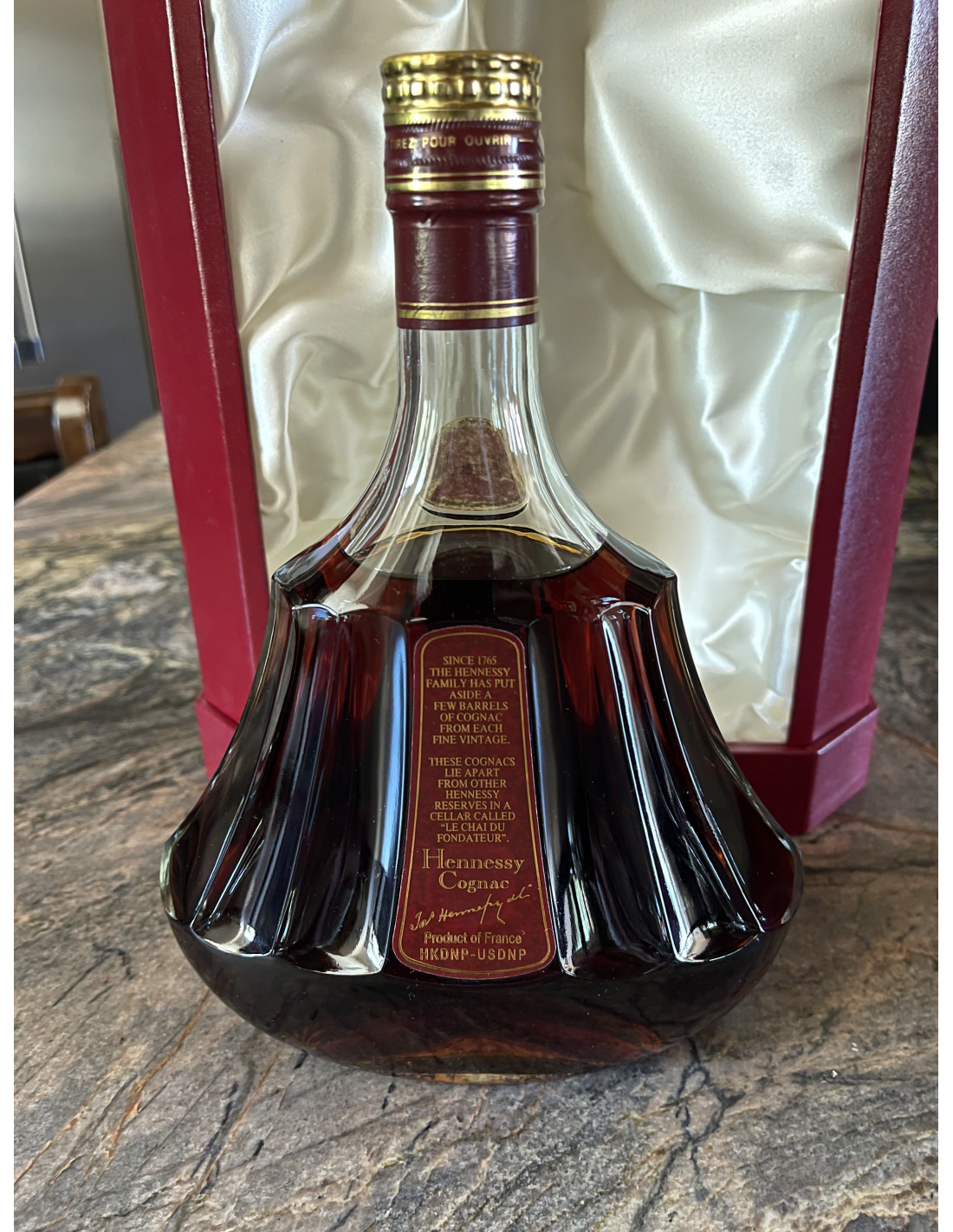 Hennessy Paradis木箱付き空瓶 買う