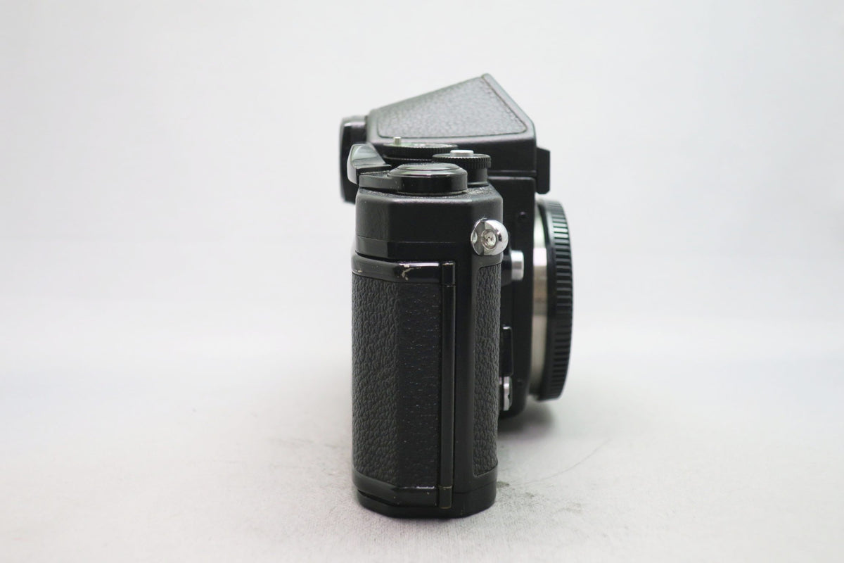 ニコン F2 チタン ノーネーム