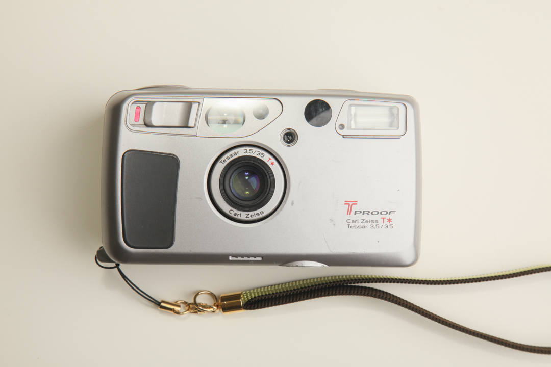 KYOCERA T PROOF コンパクトフィルムカメラ 京セラ スリムT/Tプルーフ