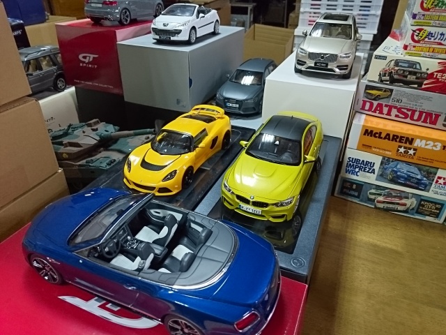 1/18スケールミニカー6点まとめてセット売り