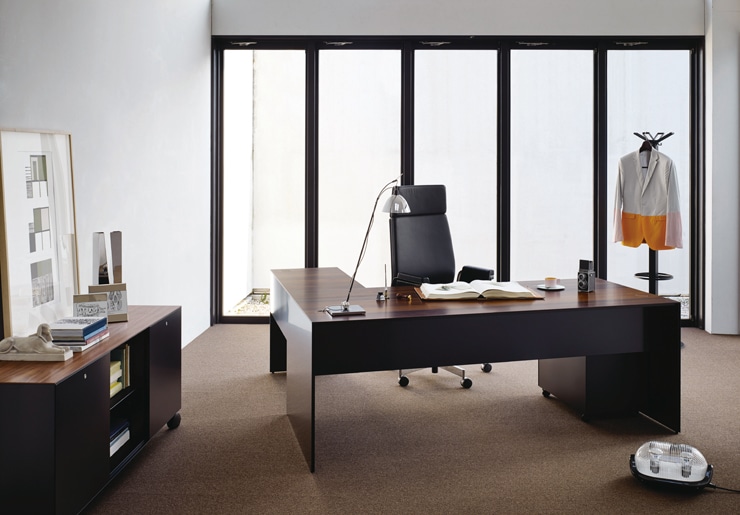 IXC(イクスシー）AIR FRAME 3009 EXECUTIVE DESK|カッシーナ