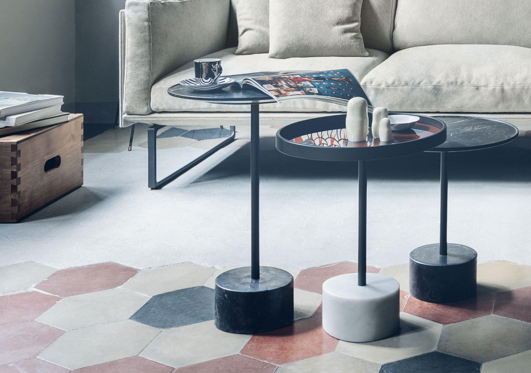 Cassina ixc. サイドテーブル SELENE スクエア 家具 A120