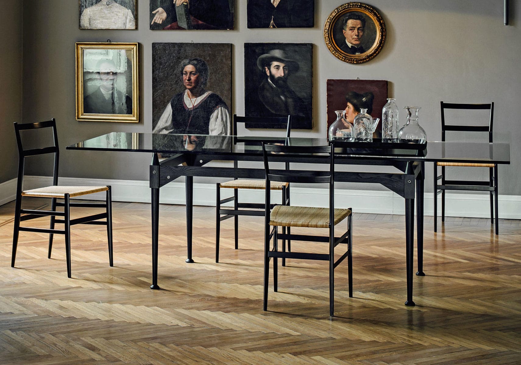 ☆展示極美品☆Cassina カッシーナ ClassiCon 22万 【公式通販】