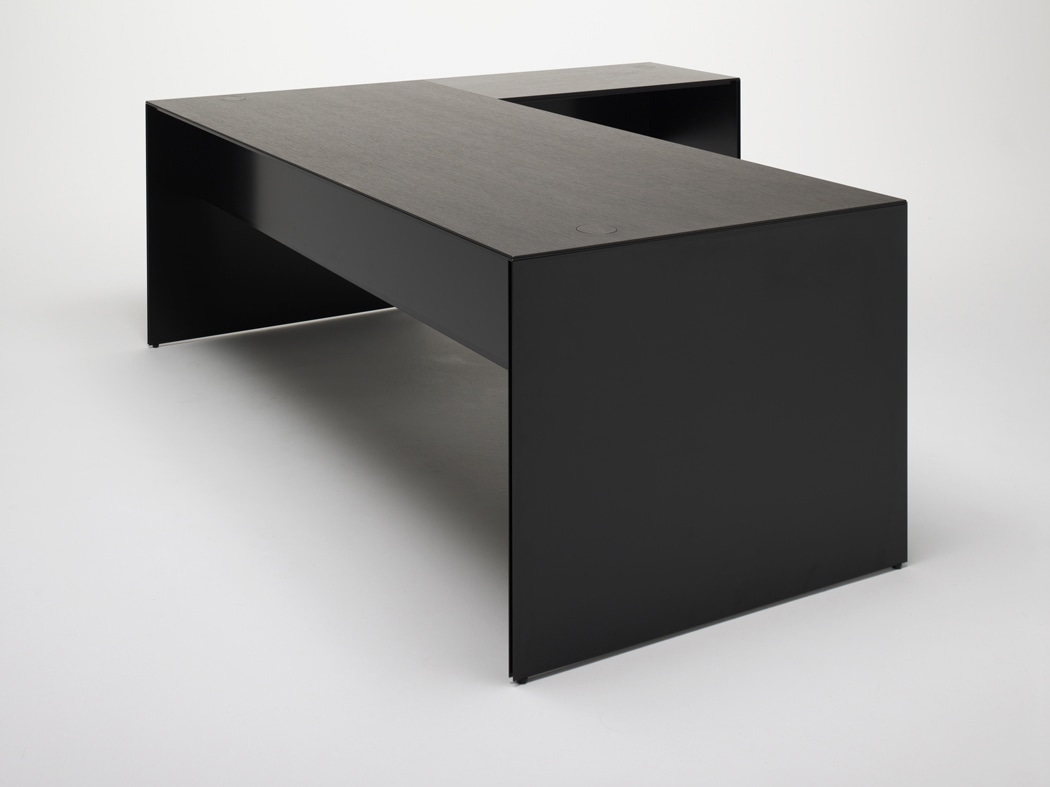 IXC(イクスシー）AIR FRAME 3009 EXECUTIVE DESK|カッシーナ