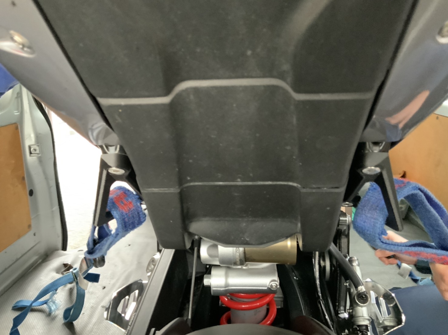 S1000RR用 タイダウンフックプレート開発中！