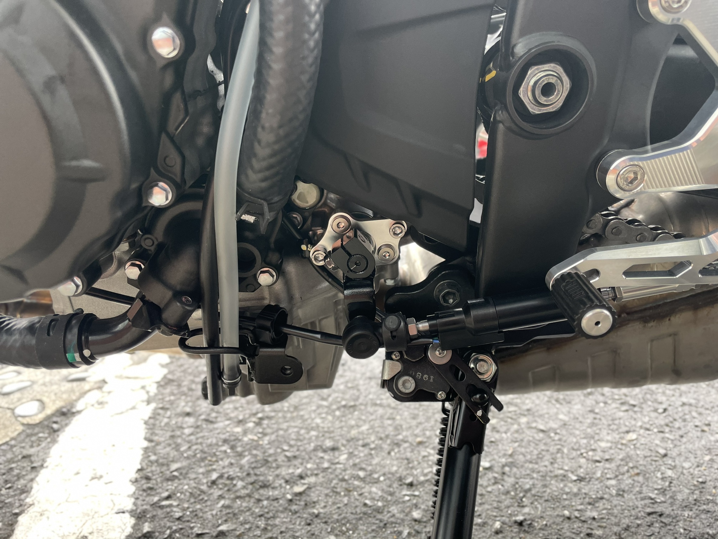 新商品案内：ZX-25R シフトホルダー】