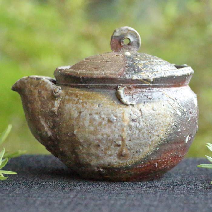 66.備前焼 宝瓶 登り窯 桃 もも モモ 手びねり 急須 66.備前焼 宝瓶