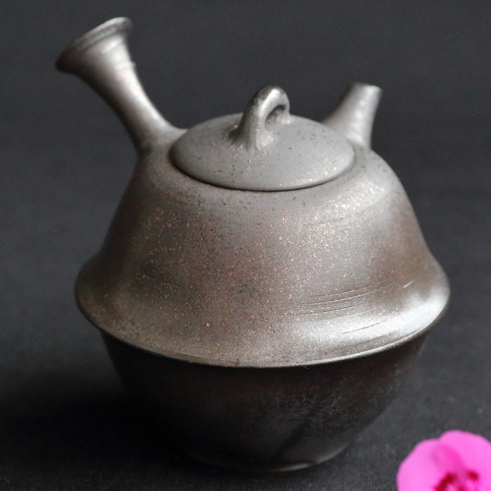 茶道具常滑焼小西洋平作真焼香合共箱C R4909