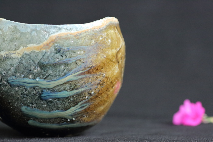 人気作家☆大岩智之【師：隠崎隆一】☆黒備前茶碗☆共箱☆コバルト