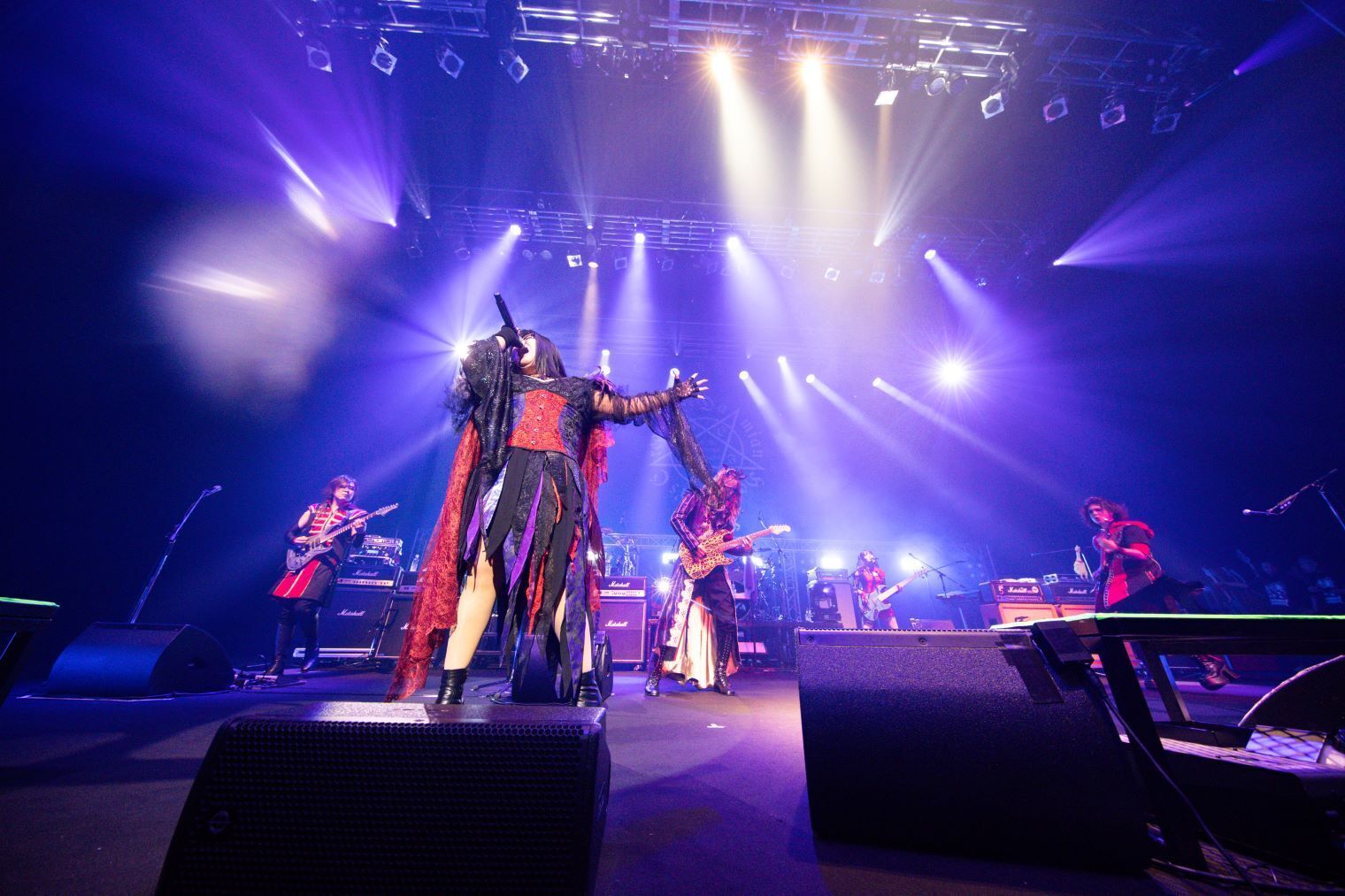 デーモン閣下とDamian Hamada's Creatures (略称D.H.C.) TOUR『地球