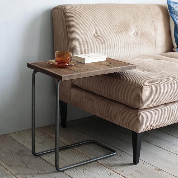 チャイサイドテーブル [OLD-PINE]｜テーブル｜CRUSH CRASH PROJECT