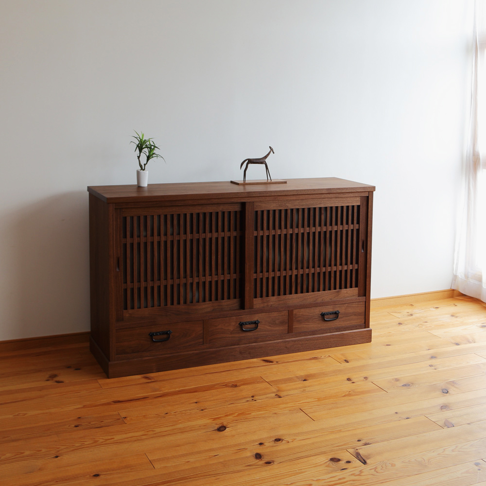 マンクス】伝統的な和の水屋箪笥 マンクス】伝統的な和の水