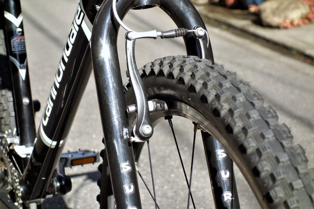 送料負担 MTB CANNONDALE F300キャノンデール （中古・傷アリ） 送料