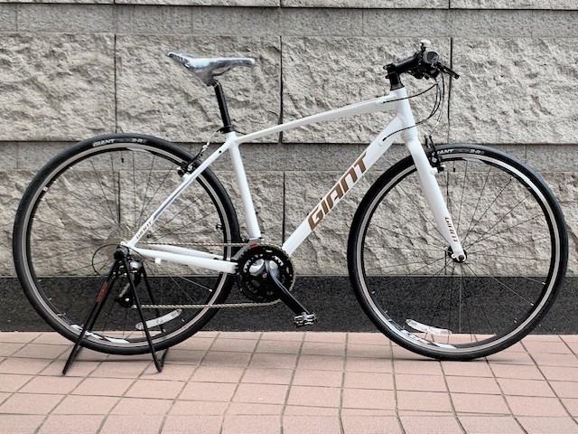 メーカー在庫完売間近！】ジャイアント/GIANT ESCAPE RX3 ホワイト S