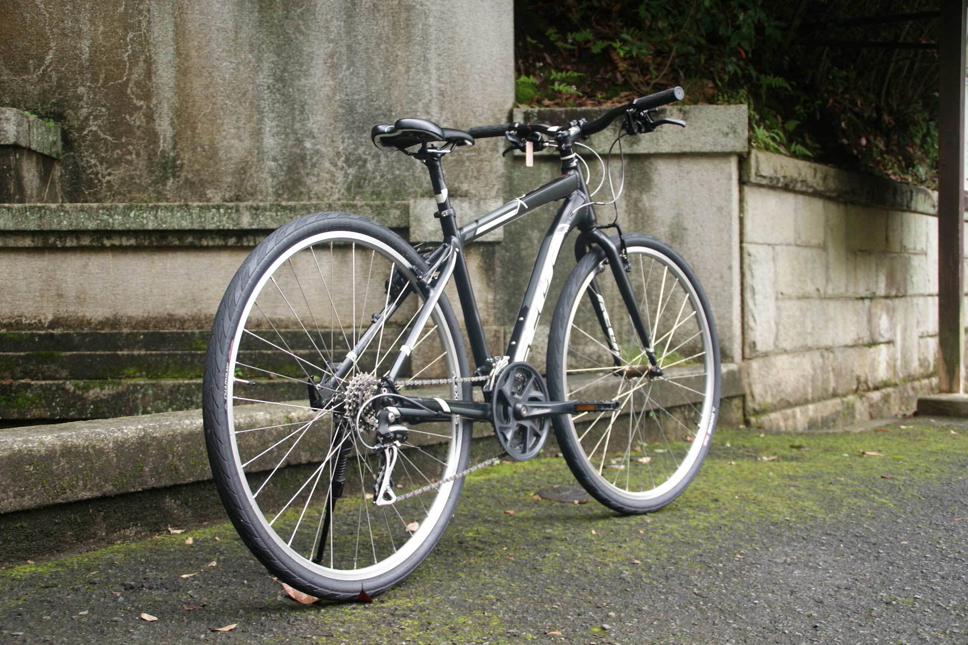 中古車/クロスバイク】街乗りにぴったりなクロスバイクFELT QX65