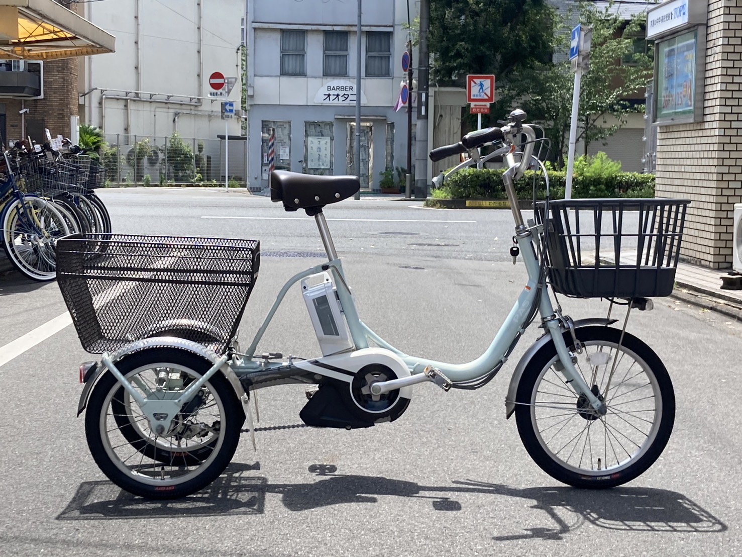 YAMAHA 電動アシスト三輪車 前カゴ付き YAMAHA 電動アシスト三輪車 前