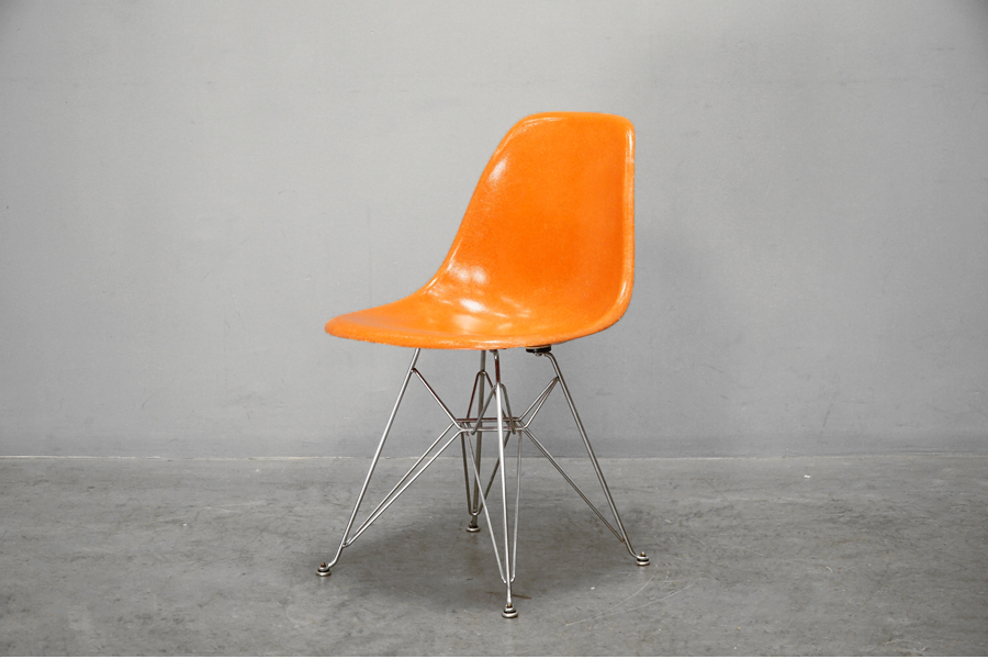 イームズシェルチェア ハーマンミラー フレイムロゴイームズシェル