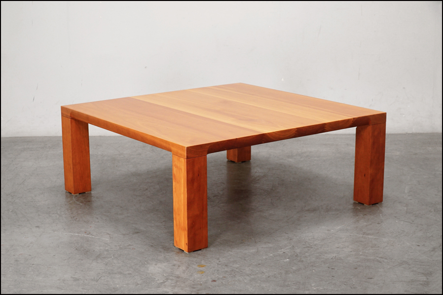 家具蔵(カグラ) ダイニングテーブル 高価買取-アドア東京-渋谷区 CALM