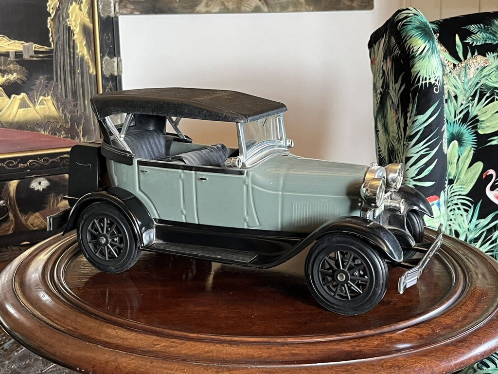 Vintage Jim Beam Bourbon Decanter with sealed contents – ANTIQUES