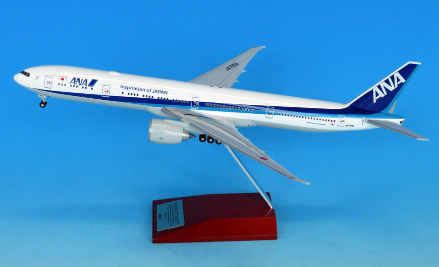 新品未開封】全日空商事 1/200 ANA B777-200 JA714A 1/200 B777-200 ANA