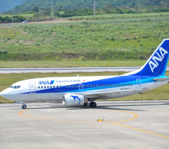 Thanks for 25 Years! First Retirement Event for the Boeing 737-500