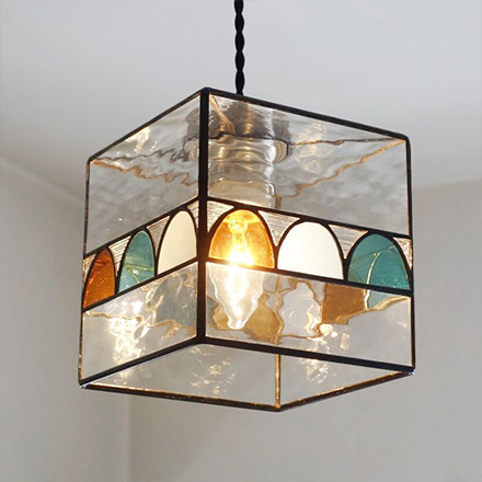 ステンドグラス風デザインTAKIZUMI TL-009 ペンダントライト ステンド