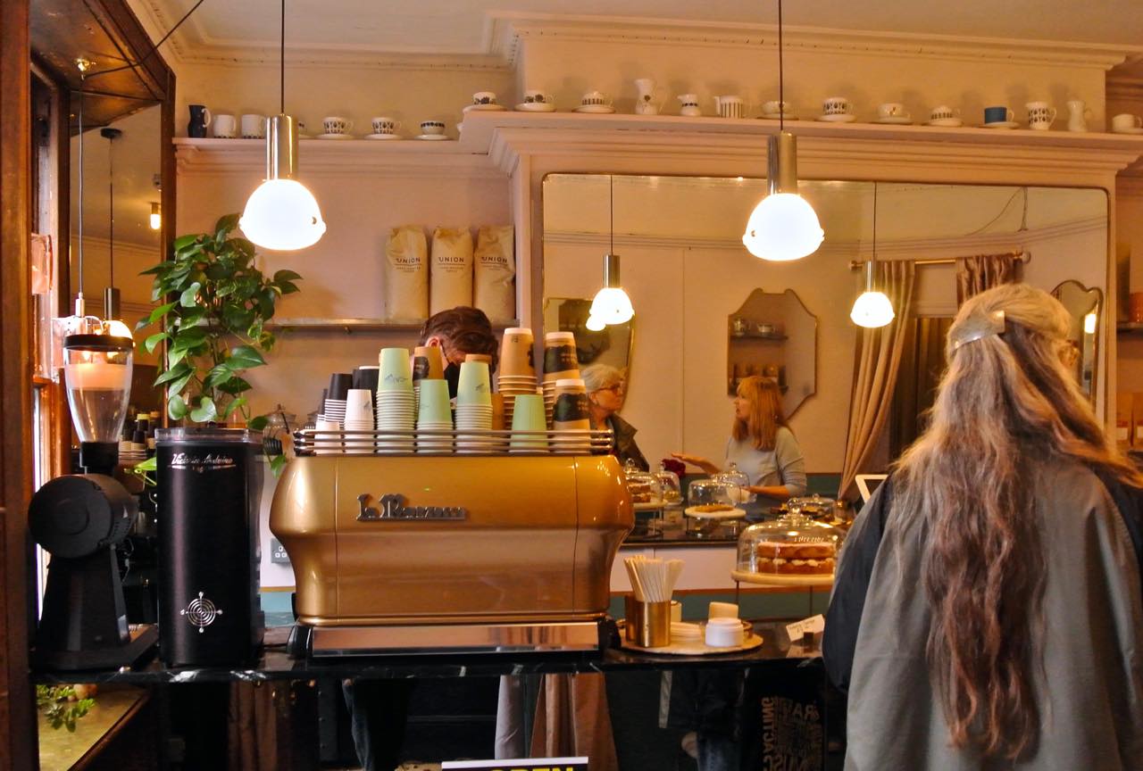 大英博物館コーヒーメーカー