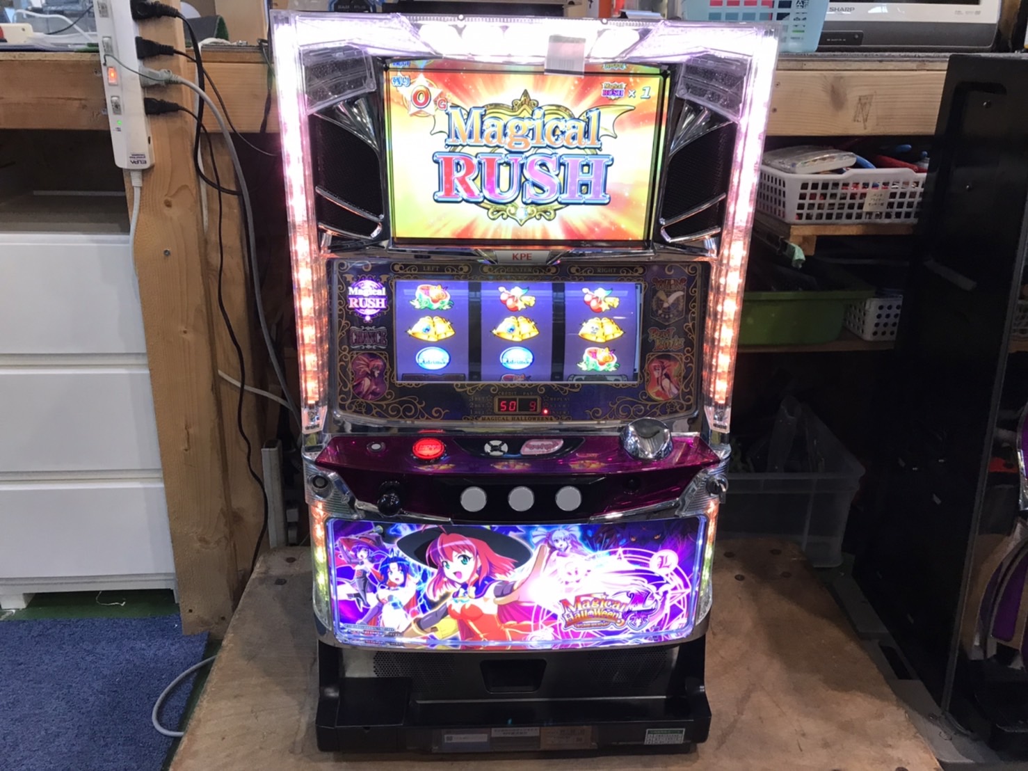 パチスロ実機 マジカルハロウィンJC コイン不要機・ドアキー・設定キー