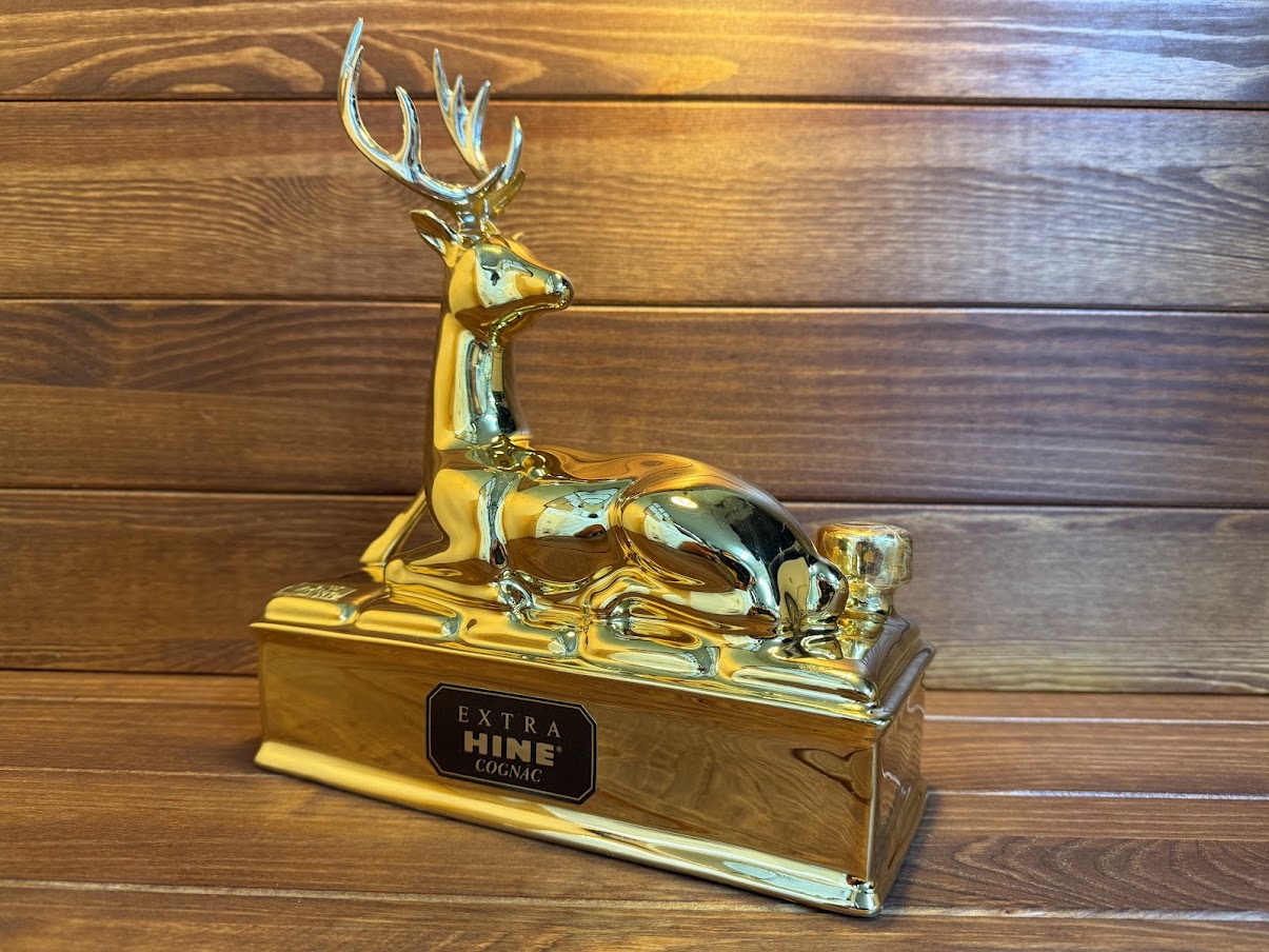 Ninurta42HINE エクストラ 鹿ボトル ゴールド 700ml Ninurta42HINE