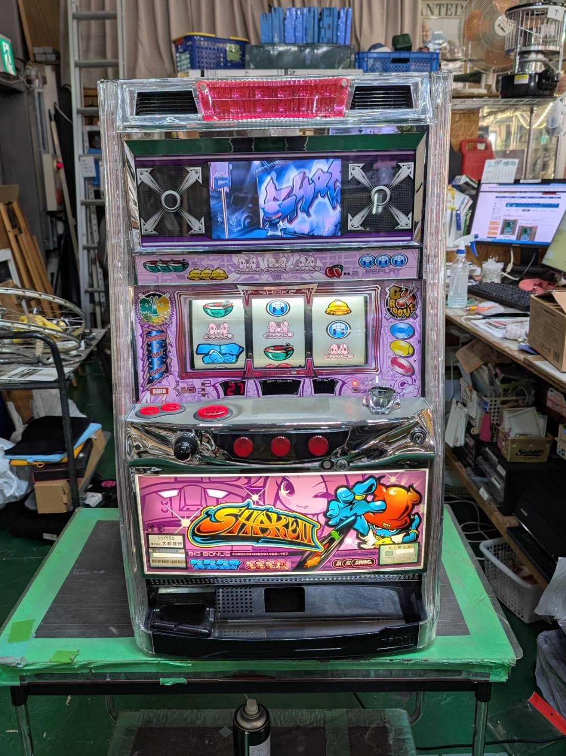 パチスロ シェイクIII 実機 不要機付 SHAKEⅢ』 パチスロ実機 1ランク