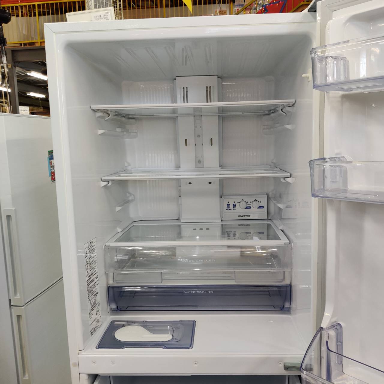 三菱冷凍冷蔵庫 三菱 MITSUBISHI 冷凍冷蔵庫 2020年 MR-CG33EE-W 三菱