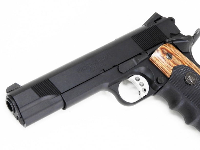 東京マルイ] MEUピストルベース バイオハザード 8 ヴィレッジ イーサン