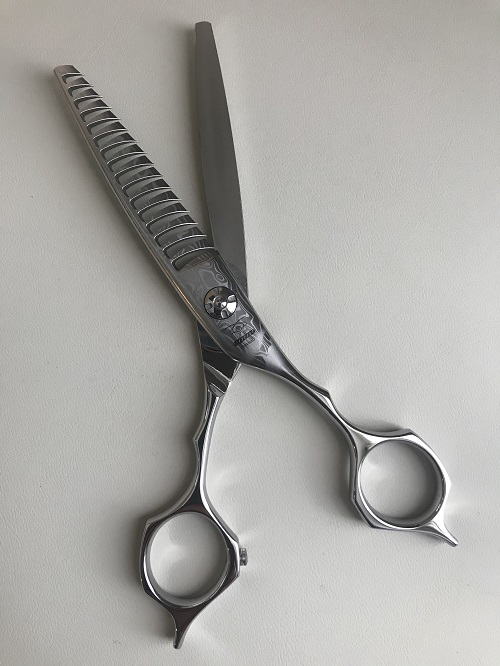 大特価で出します無印シザー 6インチシザー キレイです 美容師 理容師