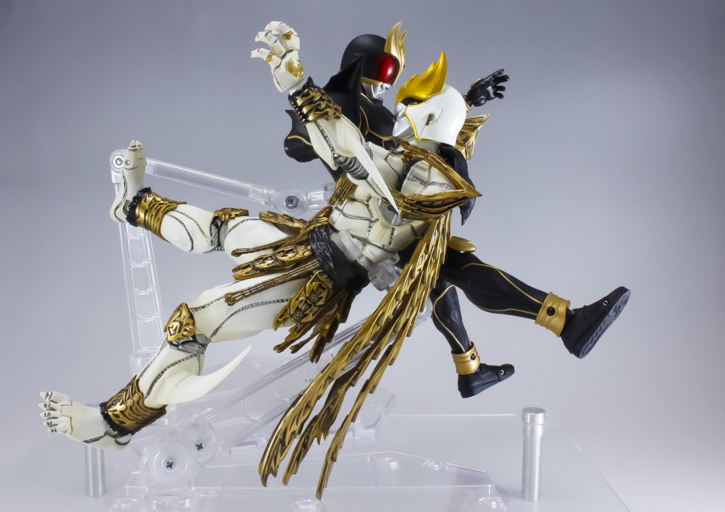 真骨頂 仮面ライダークウガ アルティメットフォーム &ン・ダクバ・ゼバ