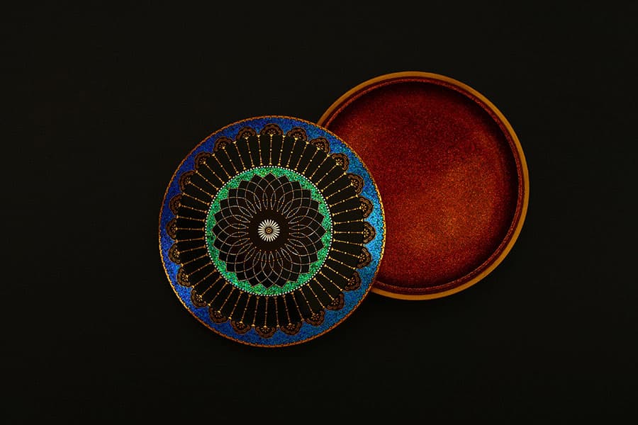 軌跡のきらめき ～神秘の光彩、ガラスと貝細工～ | 箱根ガラスの森