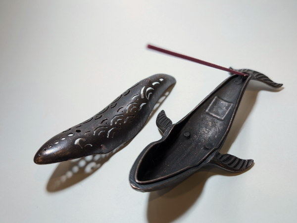 クジラのお香立て-お香の香皿・香立て・香立