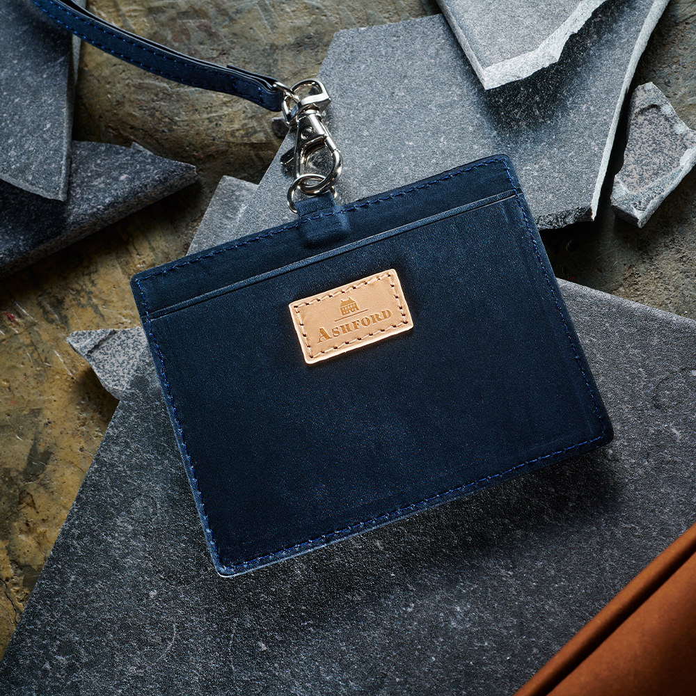 ミリクロス IDカードホルダー[8414] 革小物 ASHFORD